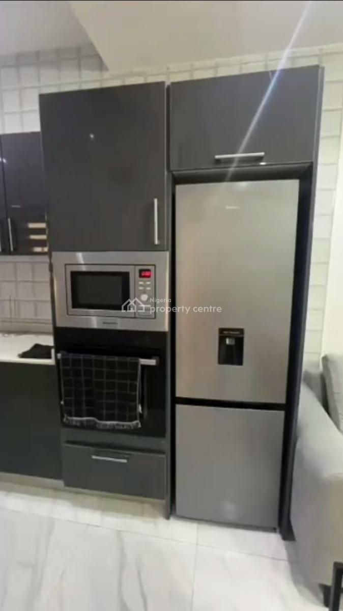 Nicely Furnished 1 Bedroom Apartment, Lekki Phase 1, Lekki, Lagos, Flat / Apartment Short Let