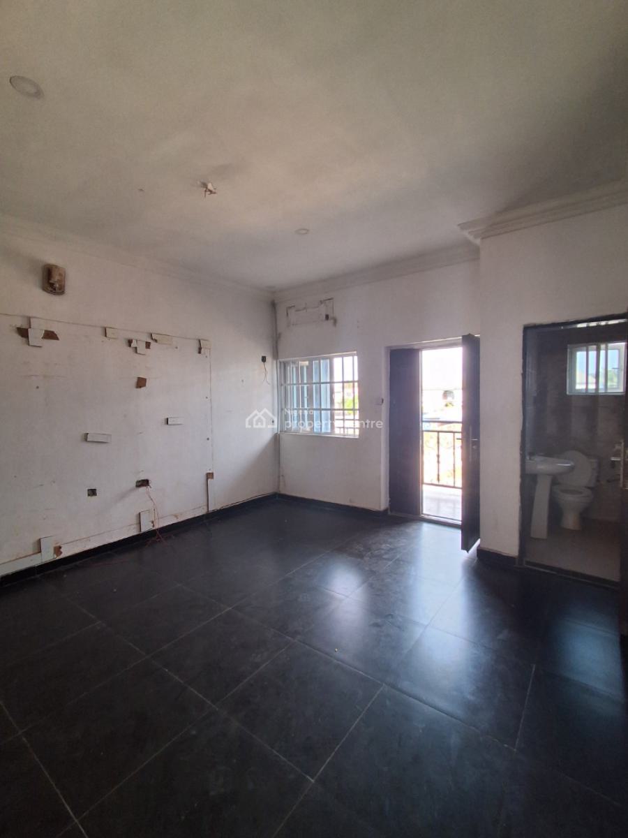Two Bedrooms Apartment Upstairs, Badore, Ajah, Lagos, House for Rent