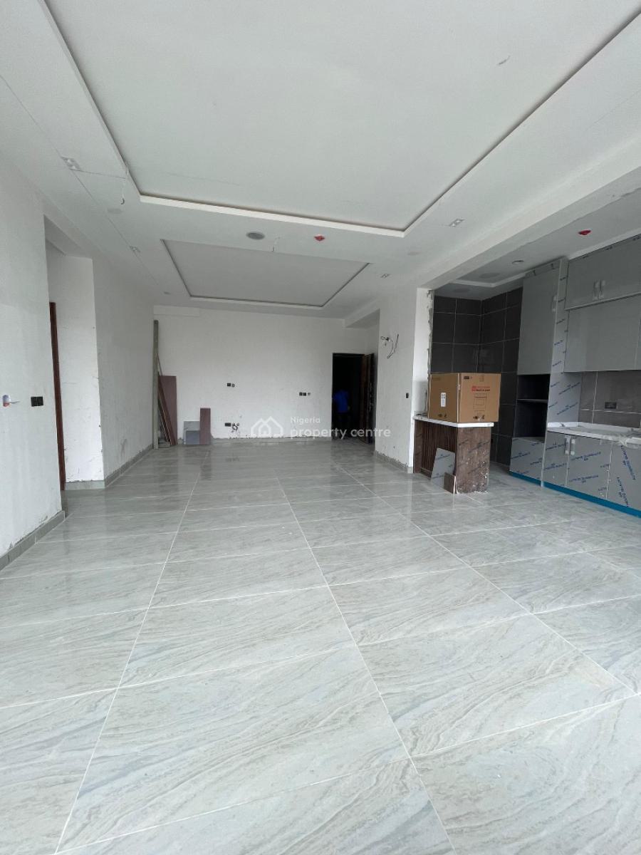 Beautifully Built 2 Bedroom Apartment with Elevator, Lekki Phase 1, Lekki, Lagos, Flat / Apartment for Sale