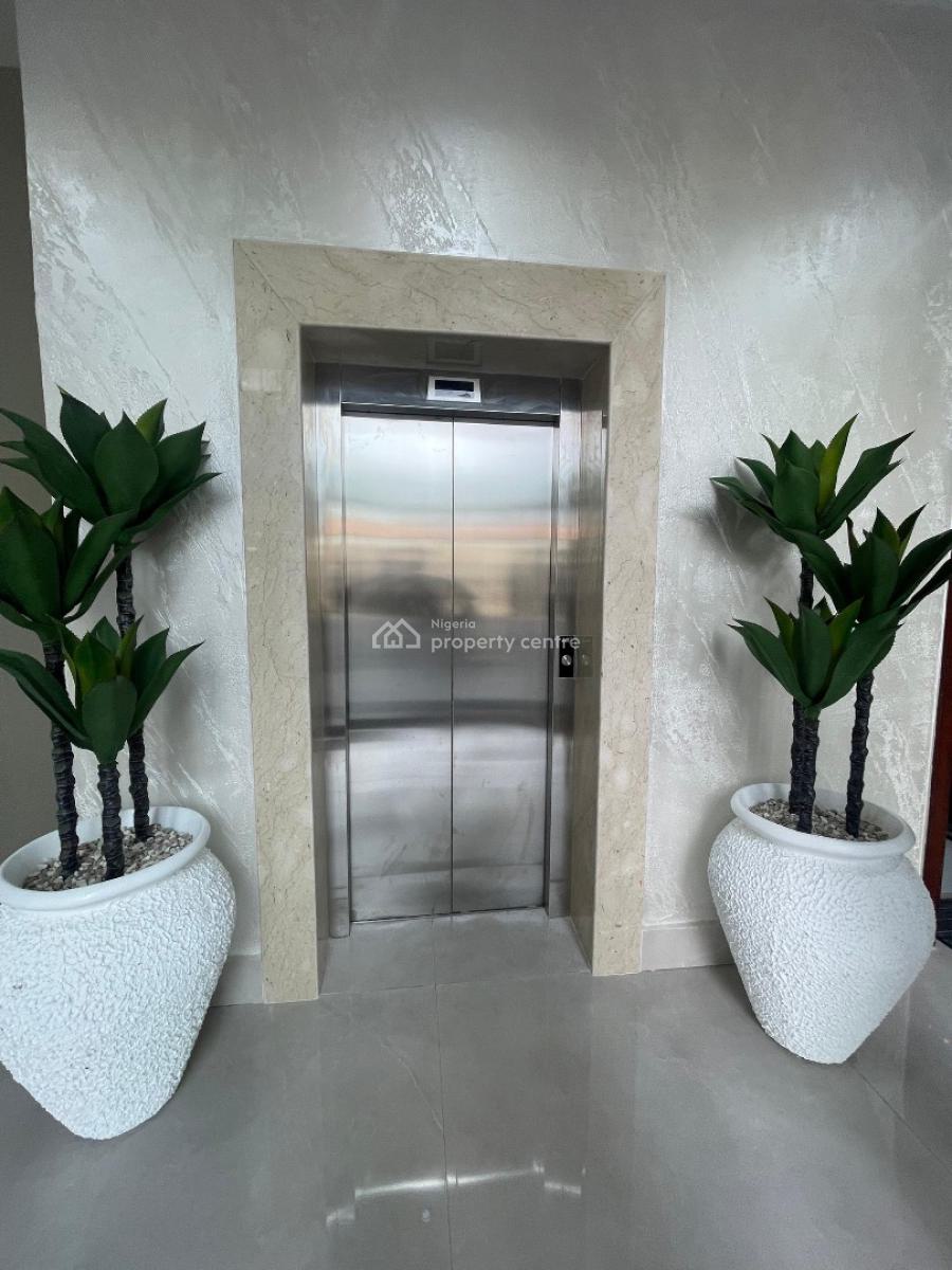 Elegantly Built 3 Bedroom Apartment with Elevator,gym & Pool, Lekki Phase 1, Lekki, Lagos, Flat / Apartment for Rent