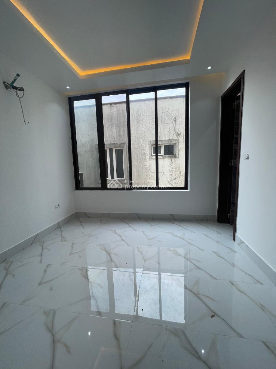 Elegantly Built 3 Bedroom Apartment with Elevator,gym & Pool, Lekki Phase 1, Lekki, Lagos, Flat / Apartment for Rent