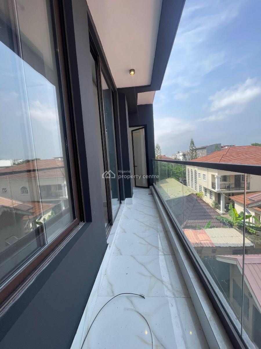 Elegantly Built 3 Bedroom Apartment with Elevator,gym & Pool, Lekki Phase 1, Lekki, Lagos, Flat / Apartment for Rent