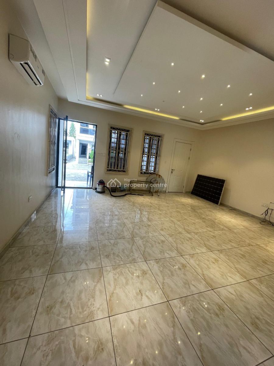 Nicely Built 4 Bedroom Terrace Duplex with Bq,pool & Gym, Lekki Phase 1, Lekki, Lagos, Terraced Duplex for Rent