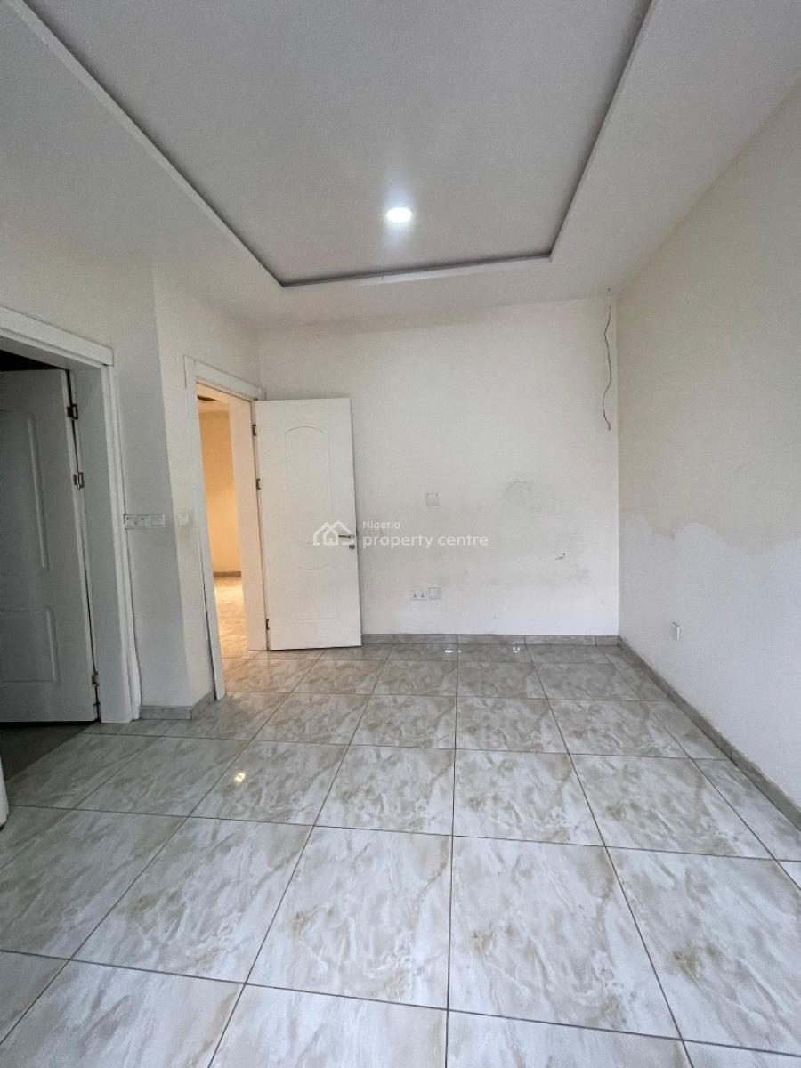 Nicely Built 4 Bedroom Terrace Duplex with Bq,pool & Gym, Lekki Phase 1, Lekki, Lagos, Terraced Duplex for Rent