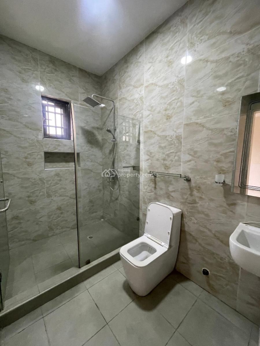 Nicely Built 4 Bedroom Terrace Duplex with Bq,pool & Gym, Lekki Phase 1, Lekki, Lagos, Terraced Duplex for Rent