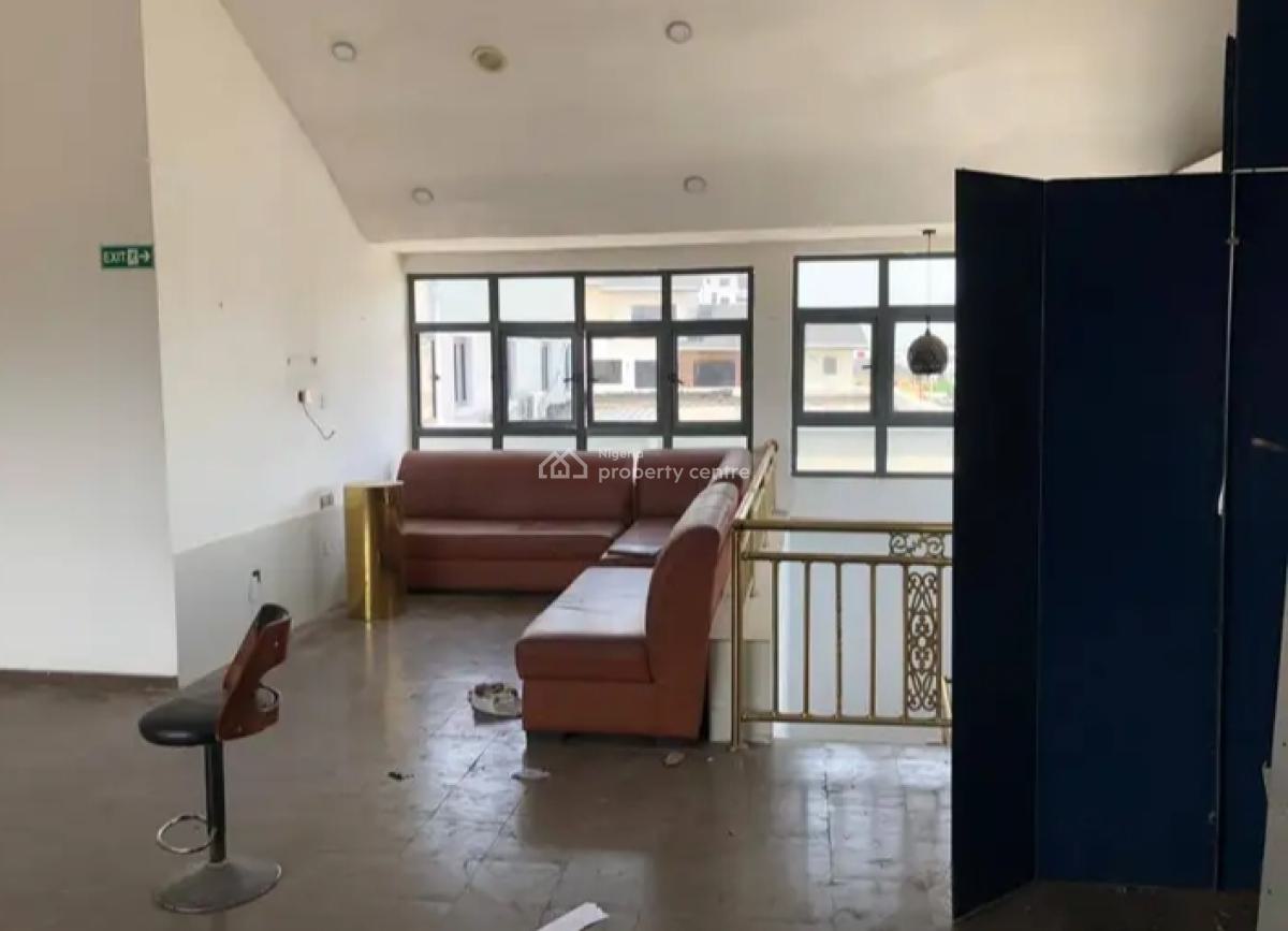 a 4 Floor Commercial Building, Off Whitesand Street, Lekki Phase 1, Lekki, Lagos, Commercial Property for Sale