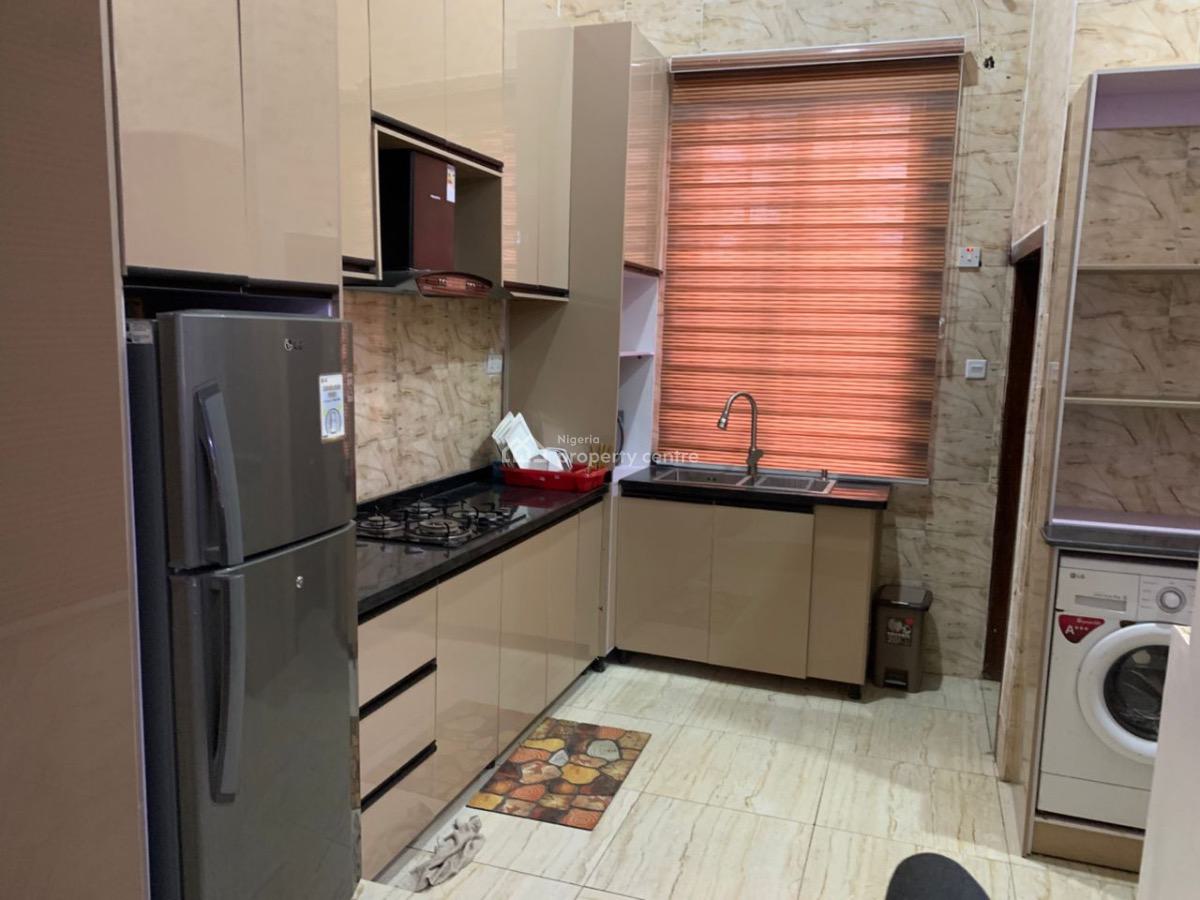 Luxury 4 Bedroom Apartment with Pool, Alalubosa, Ibadan, Oyo, Flat / Apartment Short Let