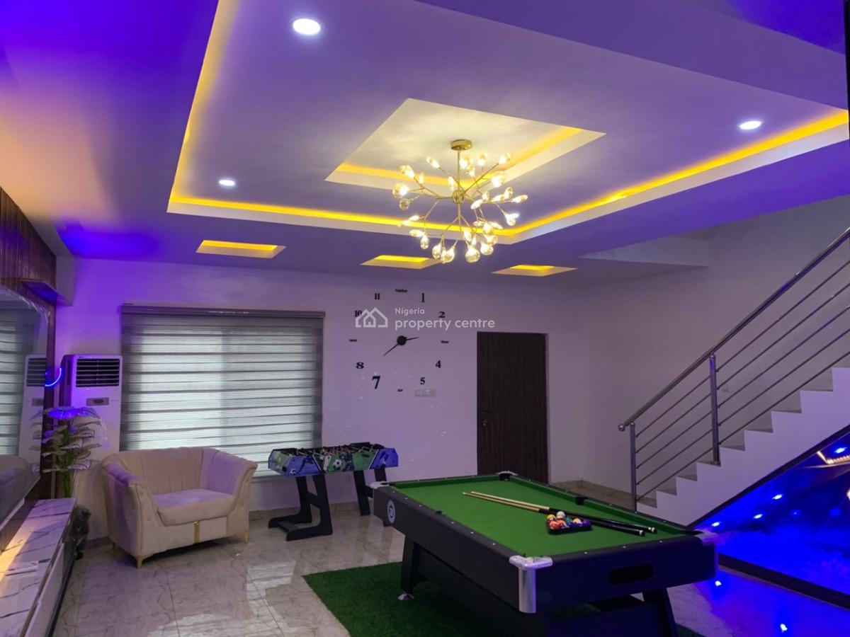 Luxury 4 Bedroom Apartment with Pool, Alalubosa, Ibadan, Oyo, Flat / Apartment Short Let