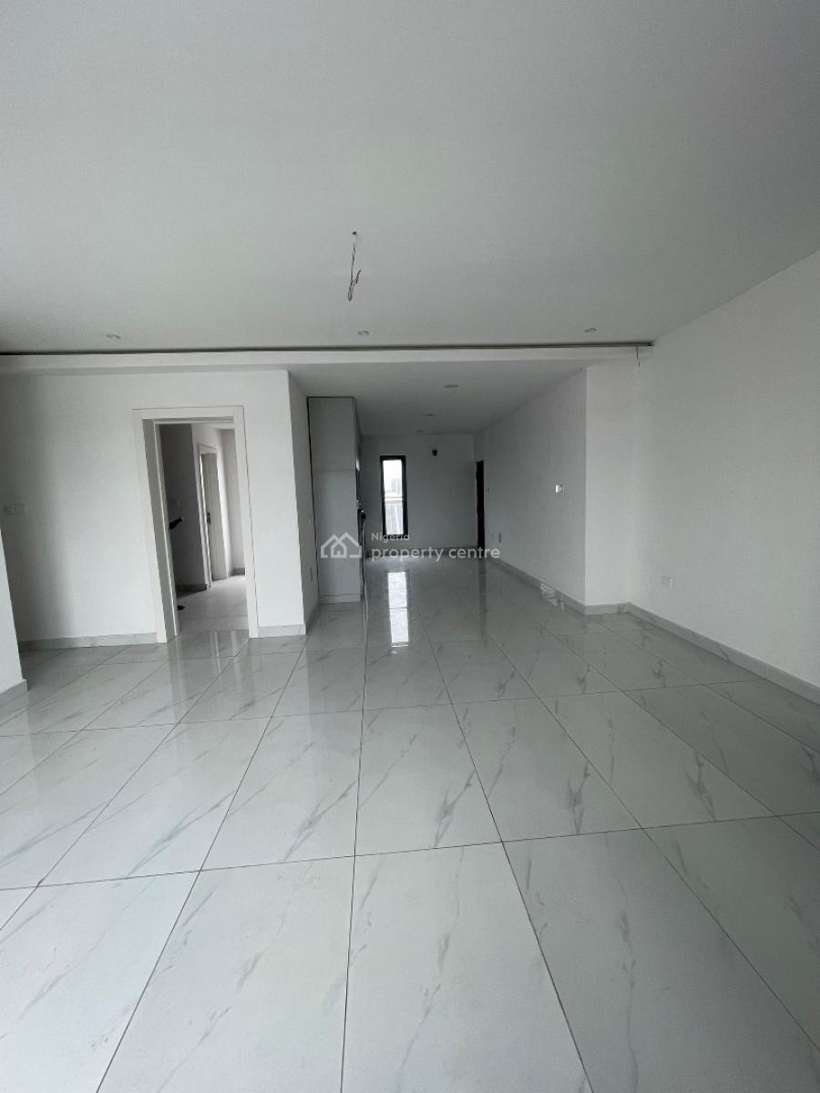 Newly Built 3 Bedroom Apartment with Elevator & Swimming Pool, Lekki Phase 1, Lekki, Lagos, Flat / Apartment for Rent