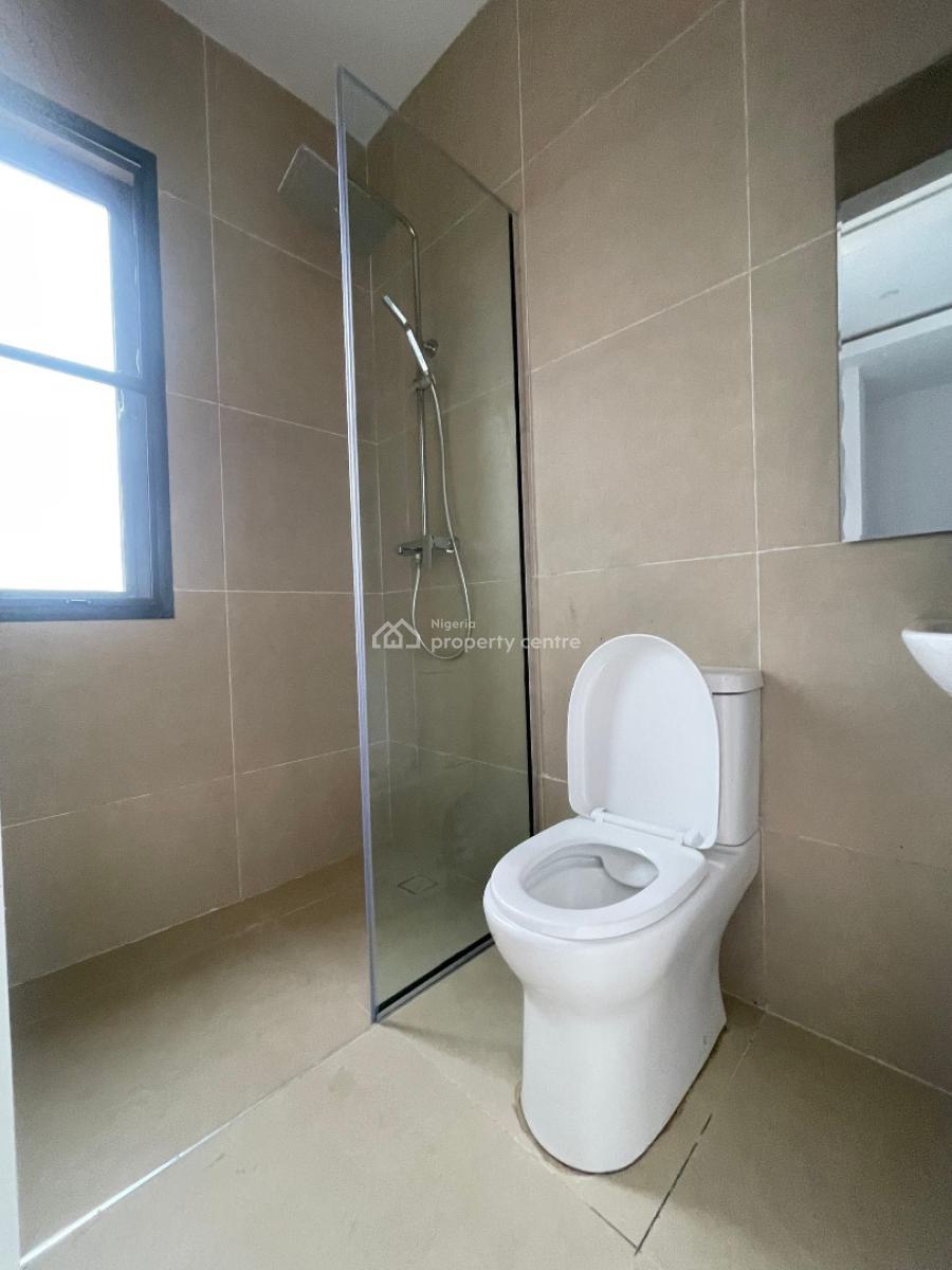 Newly Built 3 Bedroom Apartment with Elevator & Swimming Pool, Lekki Phase 1, Lekki, Lagos, Flat / Apartment for Rent