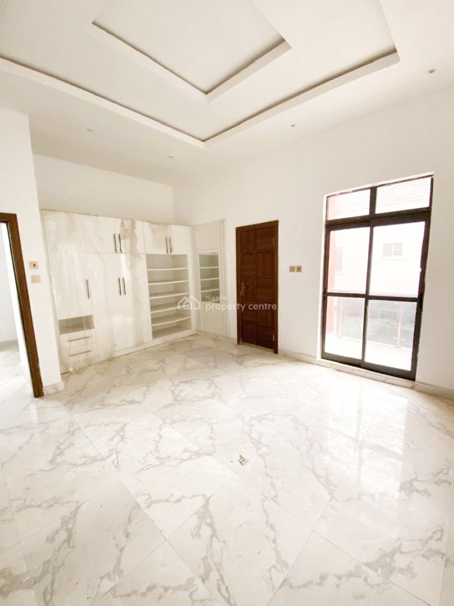 a Well Maintained Spacious 5 Bedroom Fully Detached Duplex with Bq, Gra Phase 1, Magodo, Lagos, Detached Duplex for Sale
