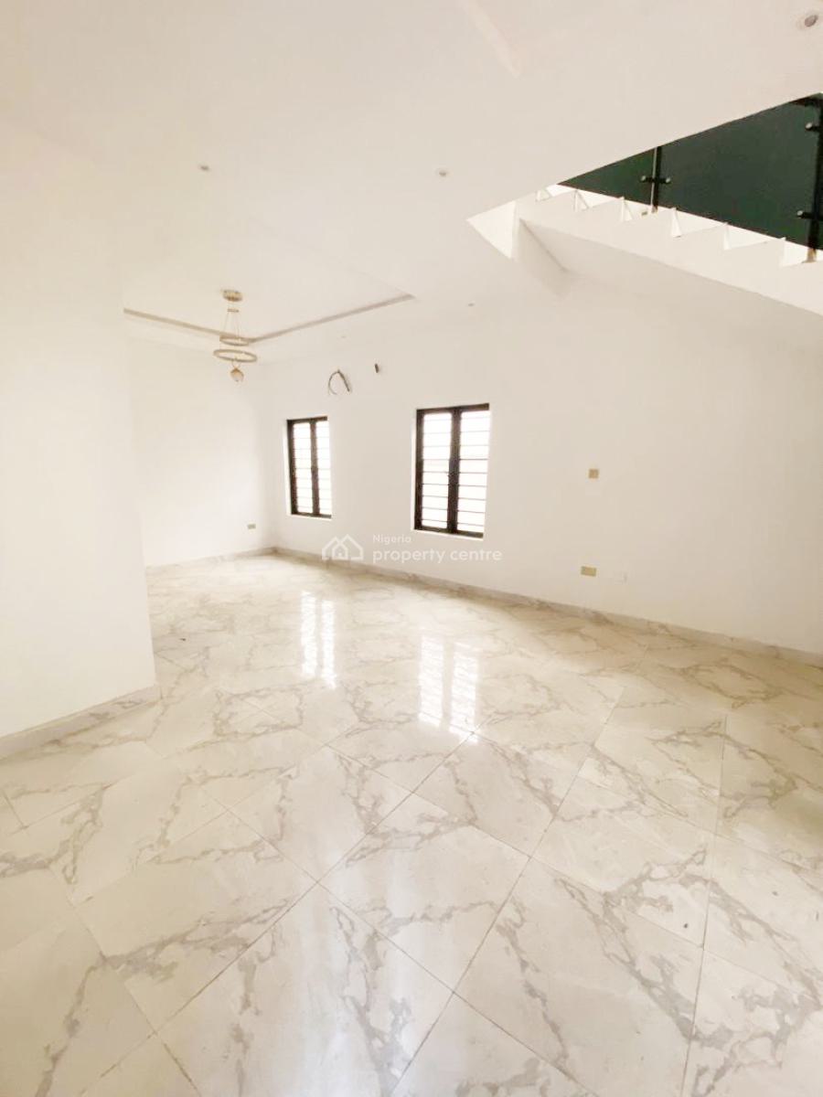 a Well Maintained Spacious 5 Bedroom Fully Detached Duplex with Bq, Gra Phase 1, Magodo, Lagos, Detached Duplex for Sale