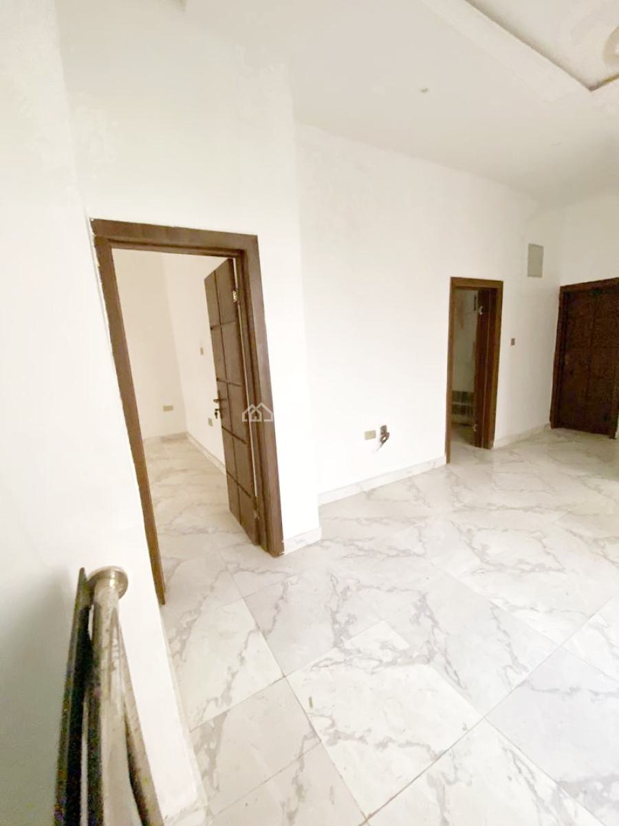 a Well Maintained Spacious 5 Bedroom Fully Detached Duplex with Bq, Gra Phase 1, Magodo, Lagos, Detached Duplex for Sale