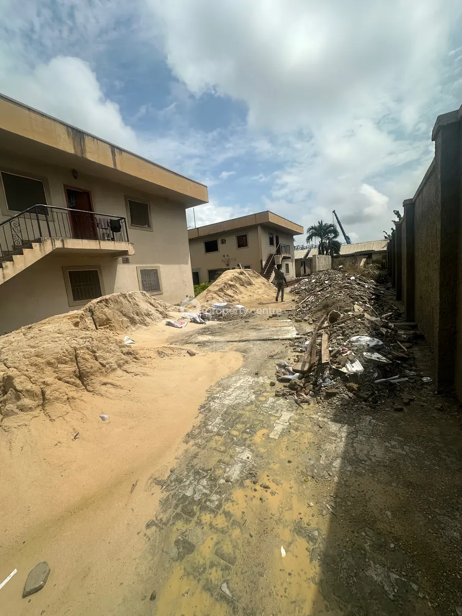 8 Units of 3 Bedroom Blocks of Flats Undergoing Full Renovation