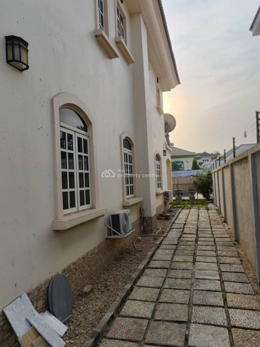 Spacious Detached 5 Bedroom House 1500sqm, Ikeja Gra, Ikeja, Lagos, Detached Duplex for Sale