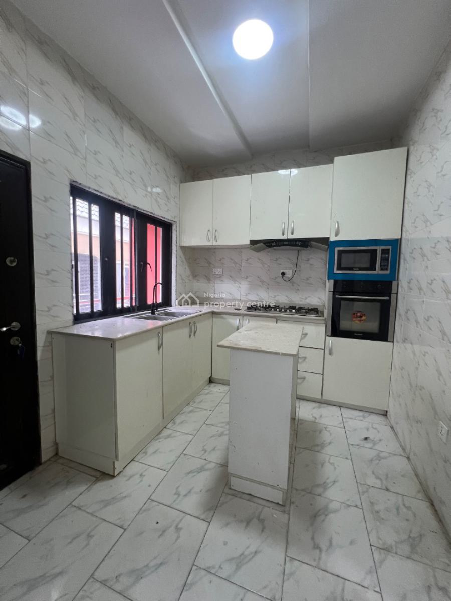 Serviced Spacious 2 Bedroom Apartment, Ilasan / Salem, Ikate, Lekki, Lagos, Flat / Apartment for Rent