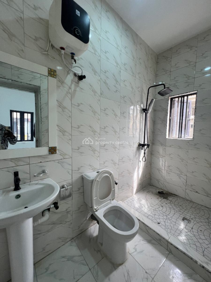Serviced Spacious 2 Bedroom Apartment, Ilasan / Salem, Ikate, Lekki, Lagos, Flat / Apartment for Rent