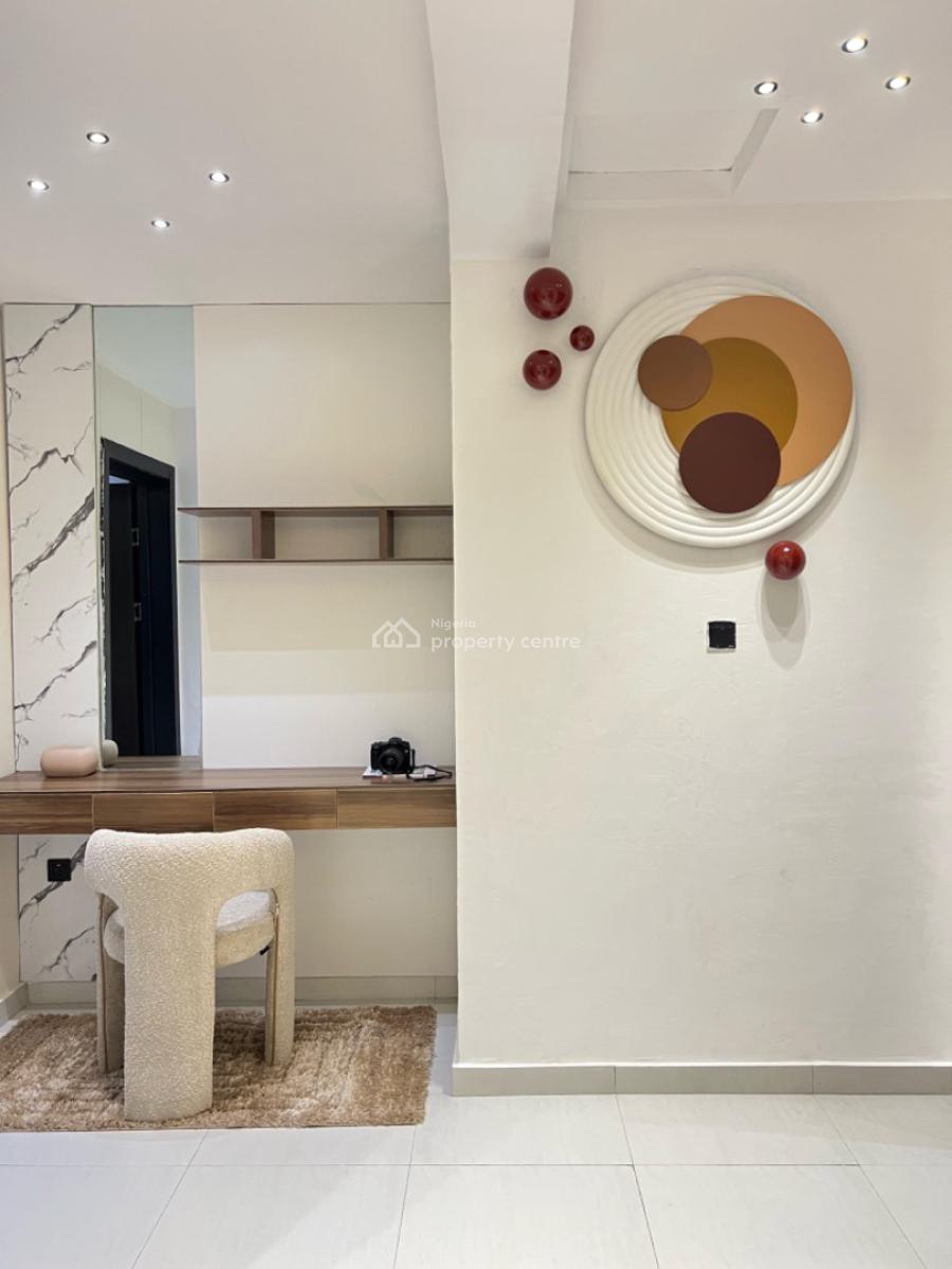Luxury Two Bedroom Apartment with Ps5, Eru Ifa Street, Ikate, Lekki, Lagos, Flat / Apartment Short Let
