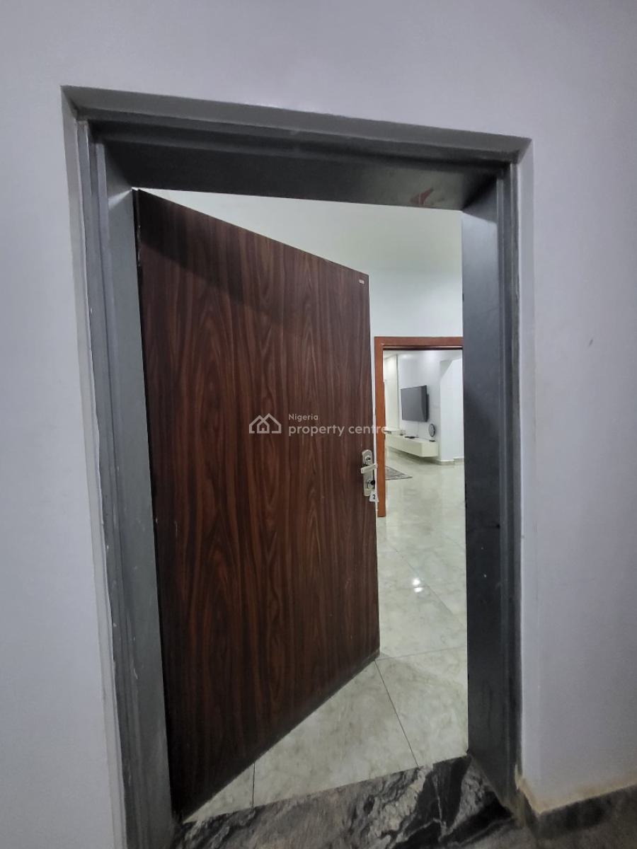 Luxury Smart 3 Bedrooms Serviced and Furnished Apartment, By Old Cbn, Garki, Abuja, Flat / Apartment Short Let