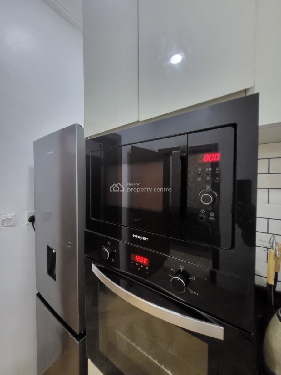 Luxury Smart 3 Bedrooms Serviced and Furnished Apartment, By Old Cbn, Garki, Abuja, Flat / Apartment Short Let