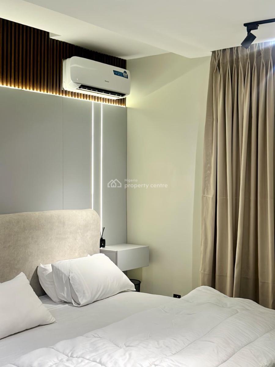 Luxurious 1 Bedroom Furnished and Service Apartment, Utako, Abuja, Flat / Apartment Short Let