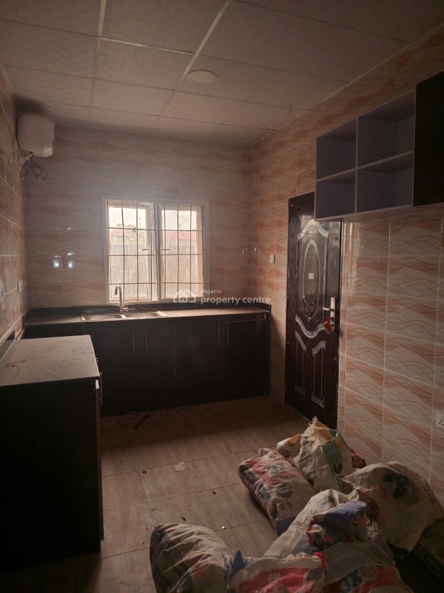 Newly Built 4 Bedroom Block of Flats, Jahi/katampe Road, Jahi, Abuja, Flat / Apartment for Rent