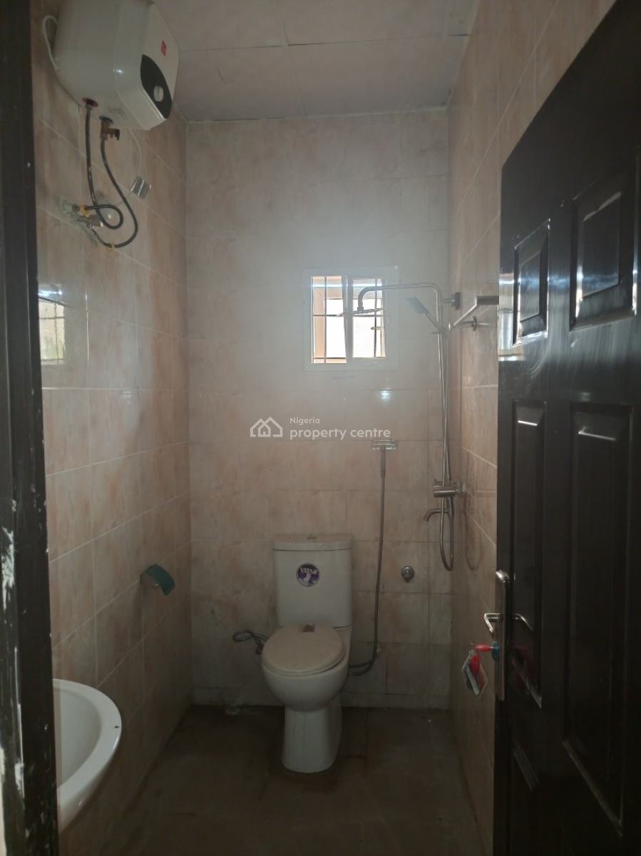 Newly Built 4 Bedroom Block of Flats, Jahi/katampe Road, Jahi, Abuja, Flat / Apartment for Rent