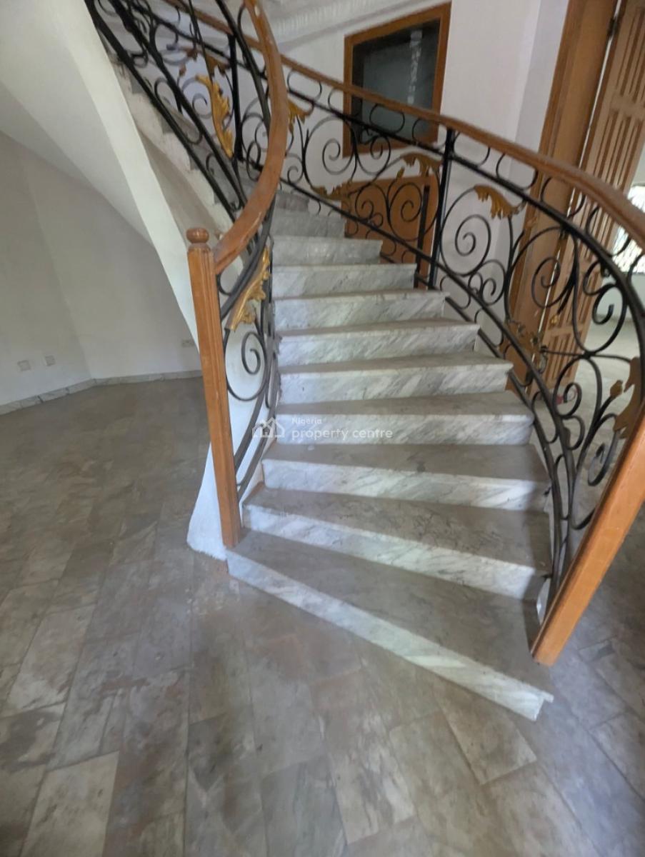 Grand 3-bedroom Duplex with Pool, Gym, Lawn Tennis Etc, 2nd Toll Gate, Lekki, Lagos, Detached Duplex for Rent