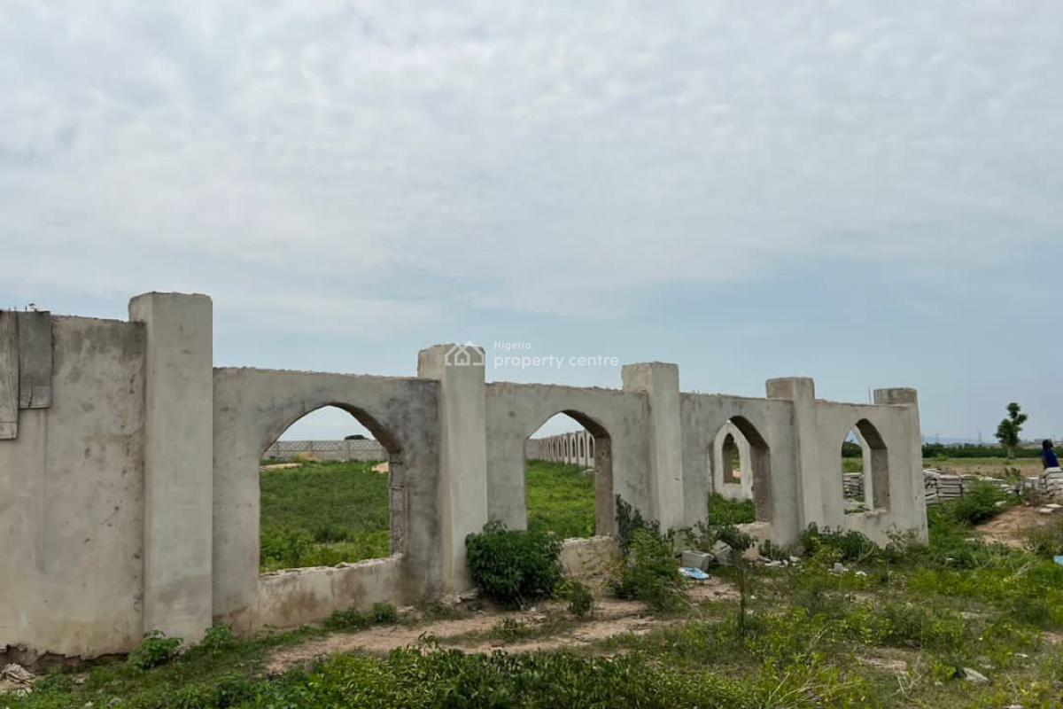 Lands for Commercial Purposes in Gwagwalada, Abuja, Gwagwalada, Abuja, Commercial Land for Sale