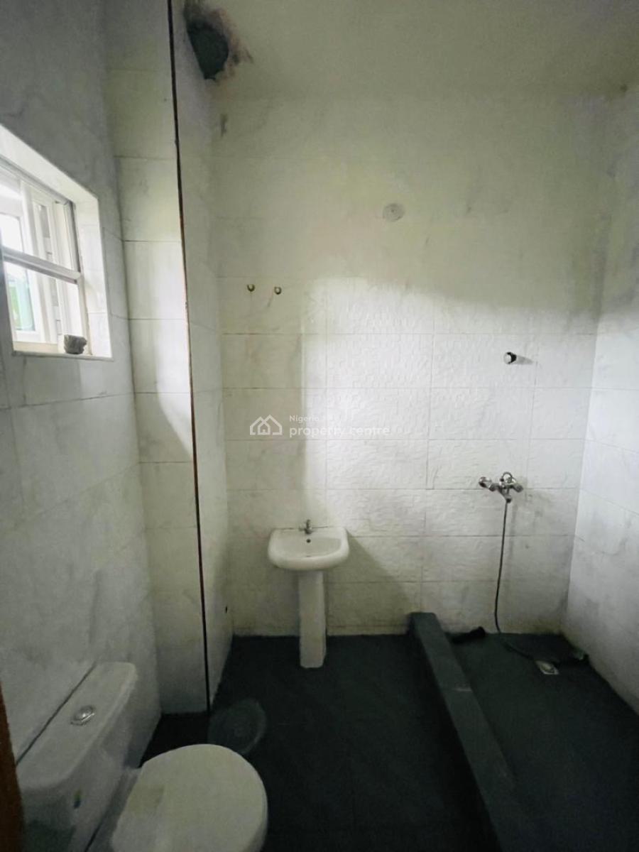Location: Serene Estate, Goodnews Estate, Sangotedo, Ajah, Lagos, Flat / Apartment for Rent