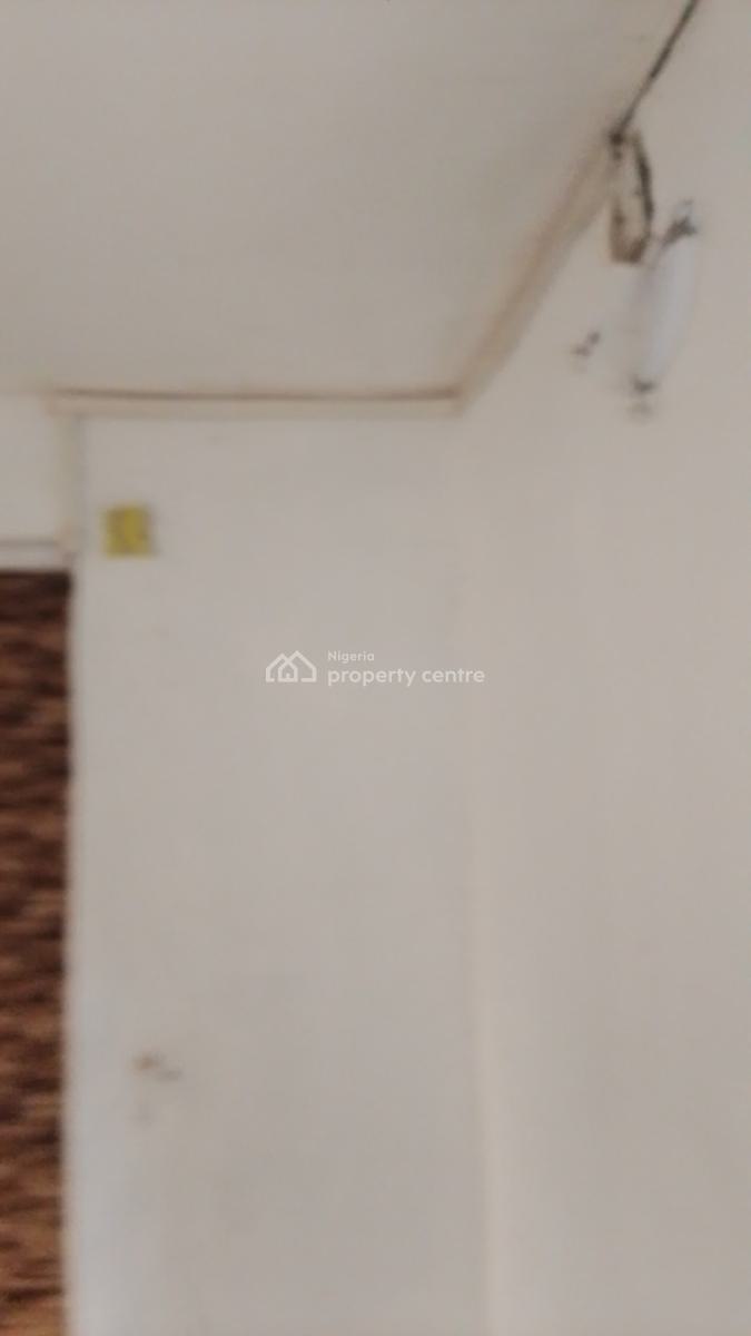 Vacant Room & Parlour Under a T8 Duplex with 1 Toilet & 1 Bath, 3rd Avenue, Festac, Amuwo Odofin, Lagos, Mini Flat (room and Parlour) for Rent