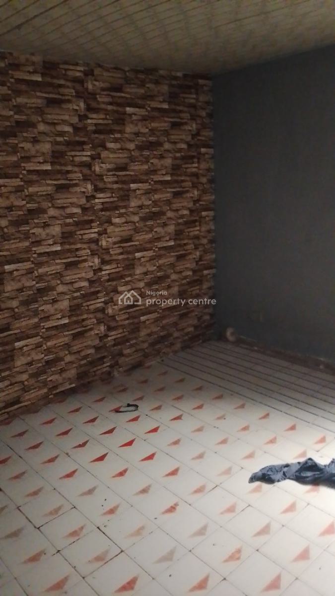 Vacant Room & Parlour Under a T8 Duplex with 1 Toilet & 1 Bath, 3rd Avenue, Festac, Amuwo Odofin, Lagos, Mini Flat (room and Parlour) for Rent
