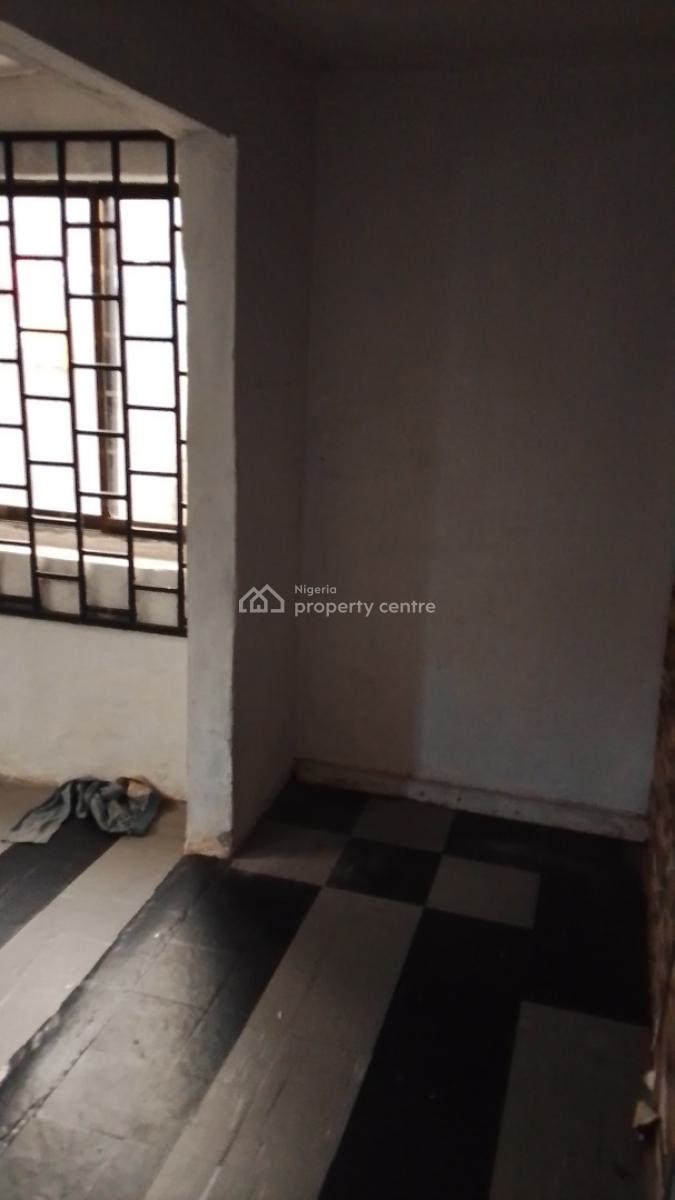 Vacant Room & Parlour Under a T8 Duplex with 1 Toilet & 1 Bath, 3rd Avenue, Festac, Amuwo Odofin, Lagos, Mini Flat (room and Parlour) for Rent
