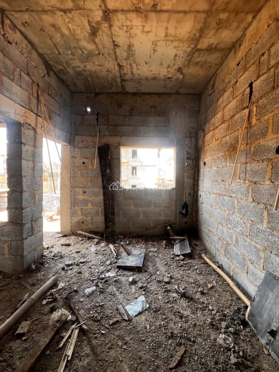 2 Bedroom Apartment with Bq, Durumi, Abuja, Flat / Apartment for Sale