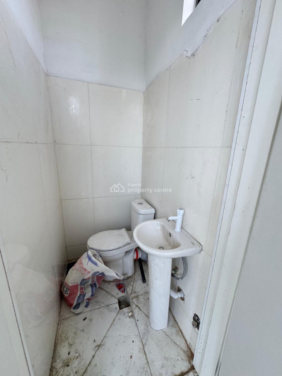 25 Sqm Space, Ilaje, Ajah, Lagos, Shop for Rent