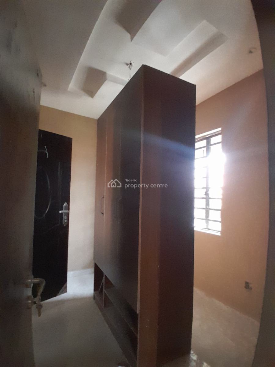 Brand New 3 Bedroom Flat, Gra Phase 2, Magodo, Lagos, Flat / Apartment for Rent