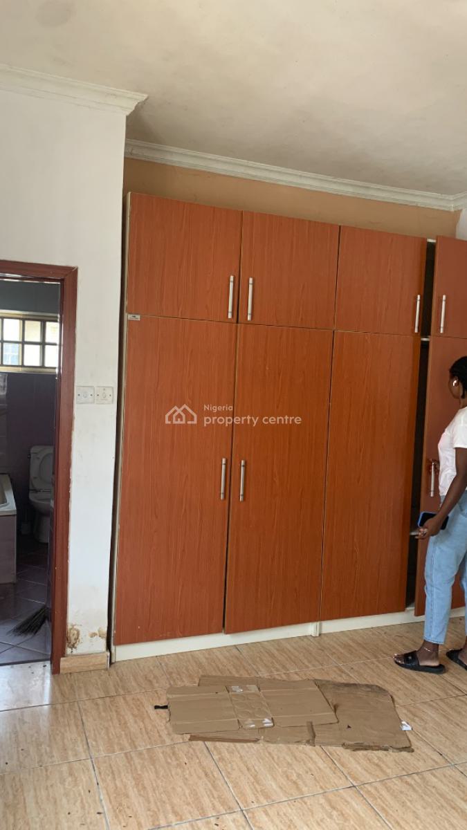a Spacious Semi Master Room in Shared Apartment, Oba Elegushi Housing Estate, Mobil Road, Ilaje, Ajah, Lagos, Self Contain (single Rooms) for Rent