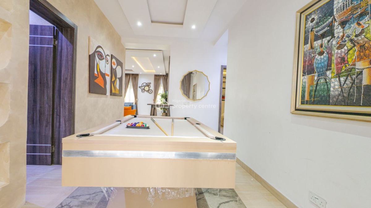 3 Bedroom Apartment, Lekki Phase 1, Lekki, Lagos, Flat / Apartment Short Let
