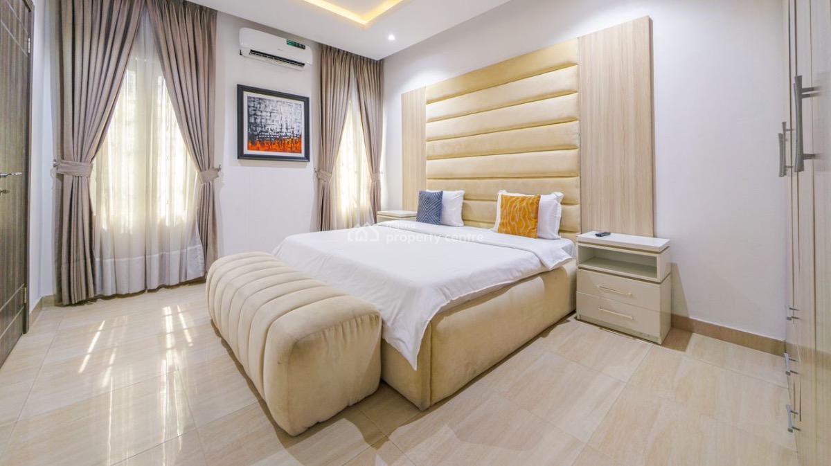 3 Bedroom Apartment, Lekki Phase 1, Lekki, Lagos, Flat / Apartment Short Let