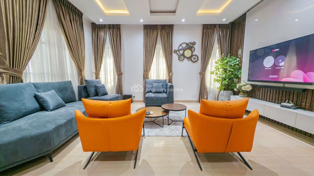 3 Bedroom Apartment, Lekki Phase 1, Lekki, Lagos, Flat / Apartment Short Let