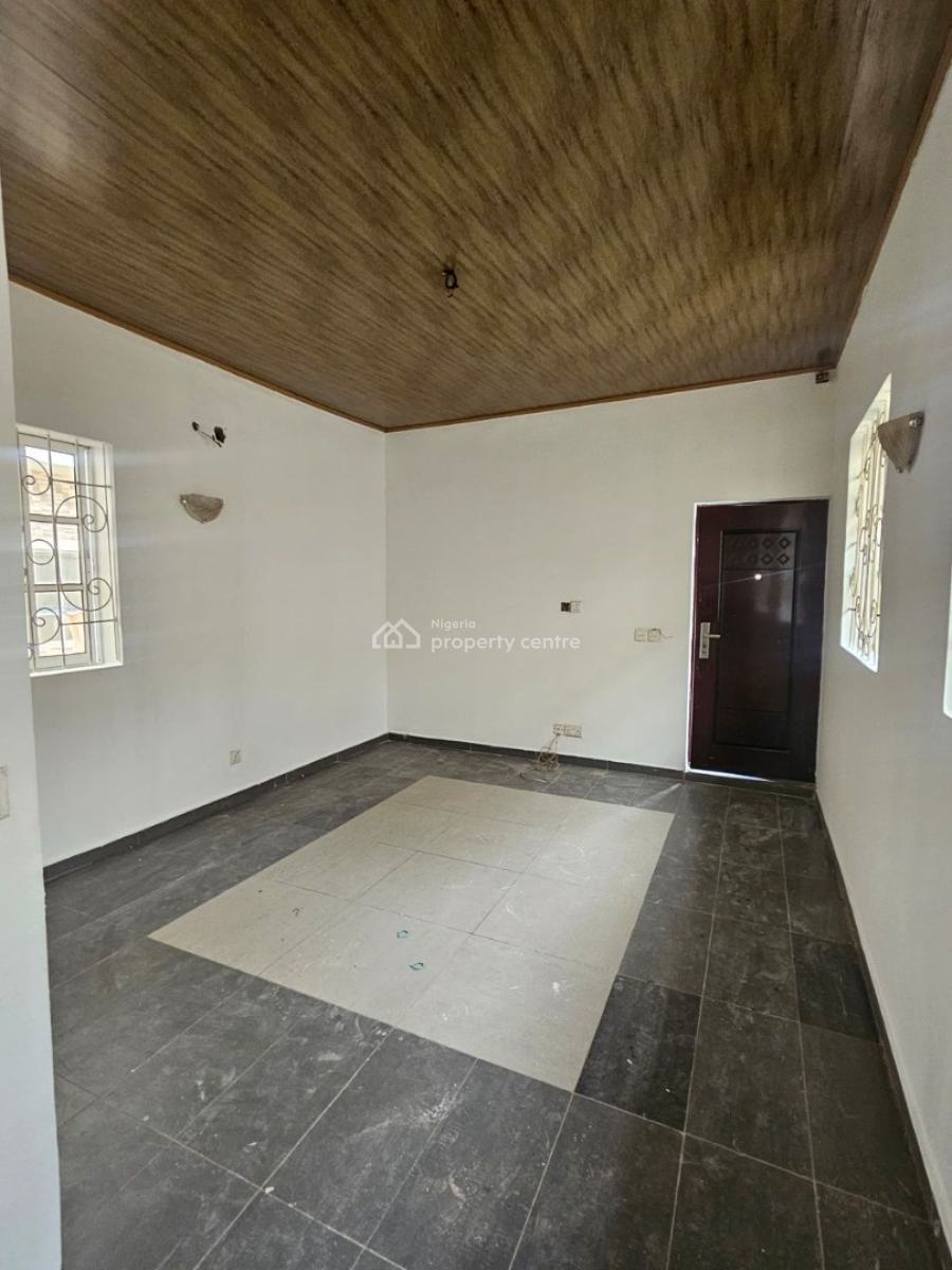 Smart 1 Bedroom Bq, Eagleville (nnpc) Estate, Mabushi, Abuja, Mini Flat (room and Parlour) for Rent