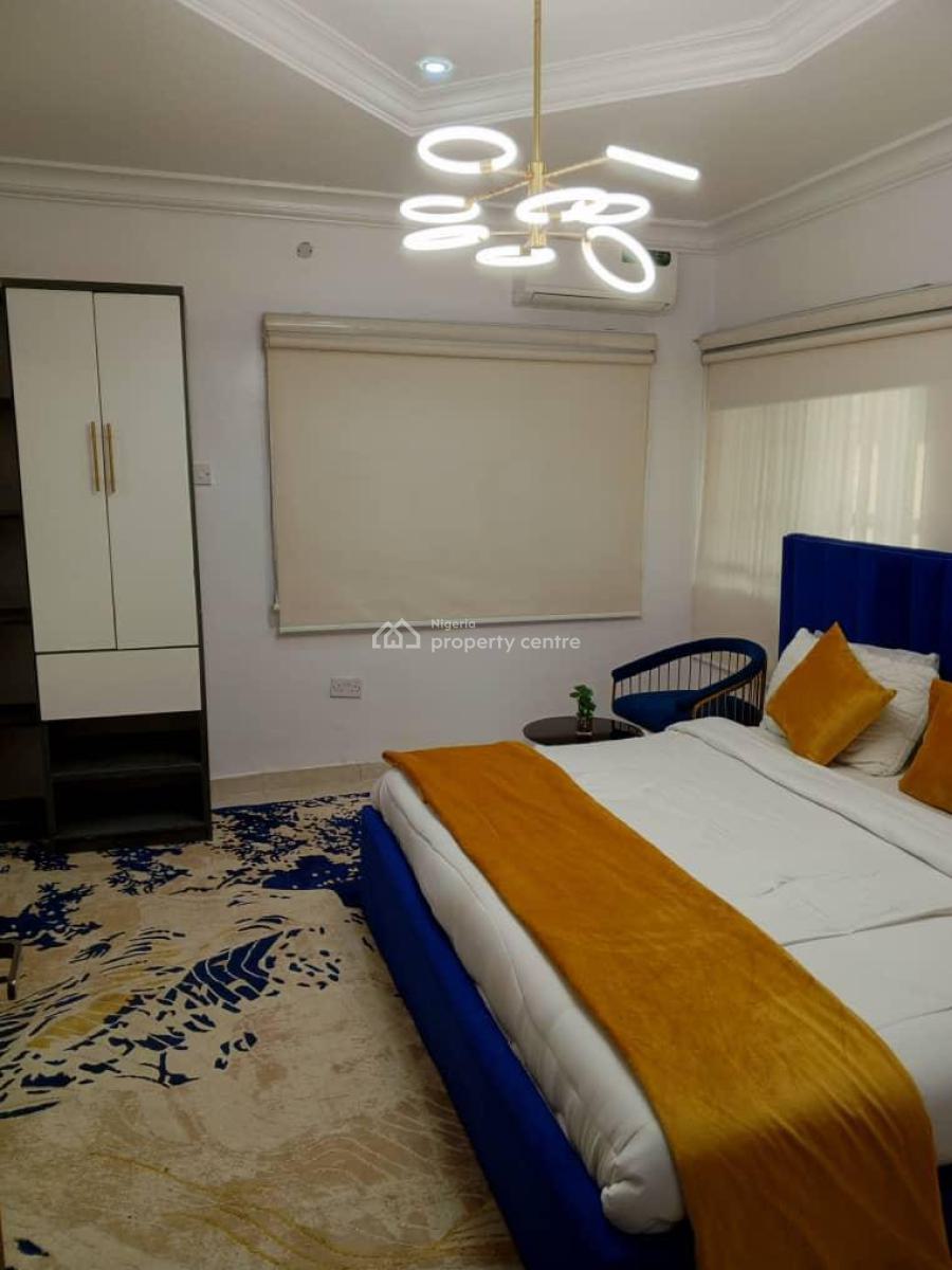 Luxury 3bedroom Apartment, Off Toyin Street, Ikeja, Lagos, Flat / Apartment Short Let