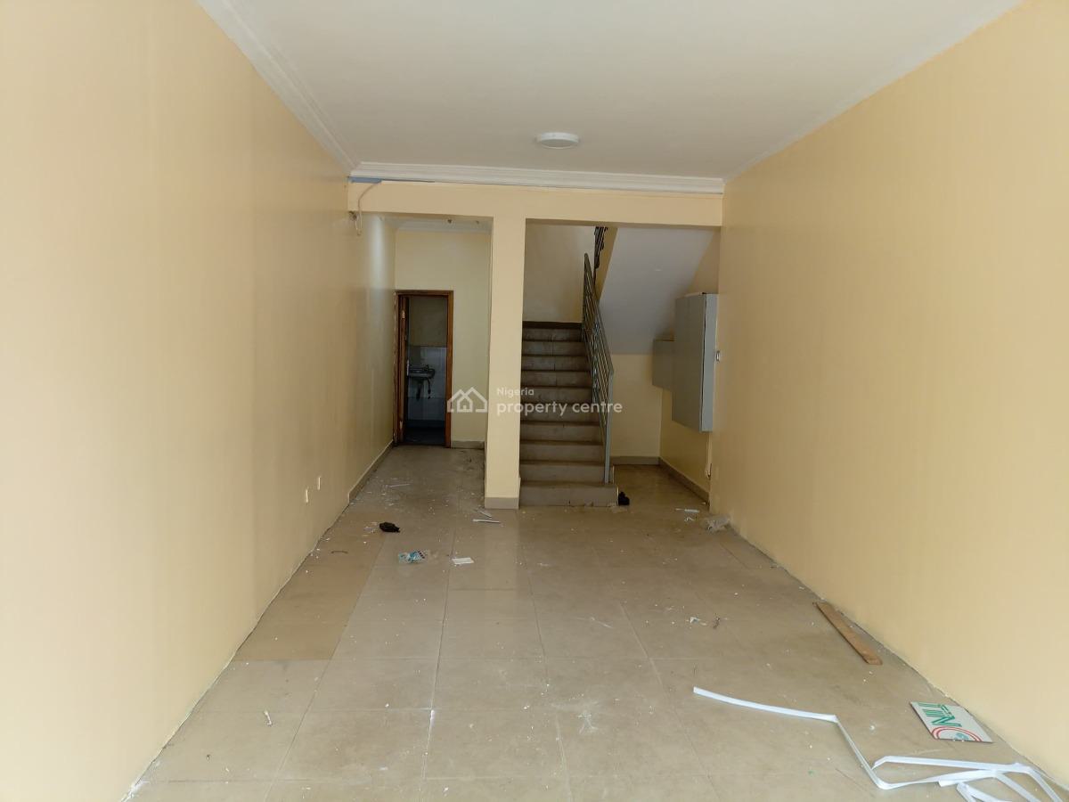 Fully Service 320 Sqm Open Plan Office Space, Bank Anthony Way, Ikeja, Lagos, Office Space for Rent