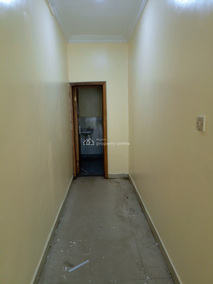 Fully Service 320 Sqm Open Plan Office Space, Bank Anthony Way, Ikeja, Lagos, Office Space for Rent