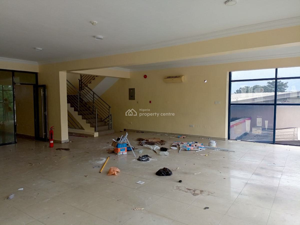 Fully Service 320 Sqm Open Plan Office Space, Bank Anthony Way, Ikeja, Lagos, Office Space for Rent