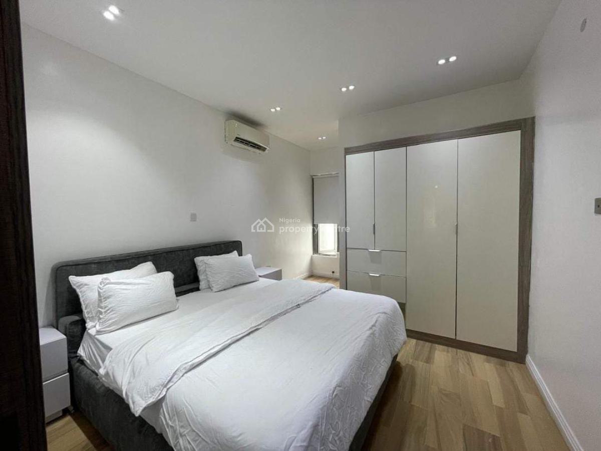 Luxury 3bedroom Apartment, Salvation, Opebi Ikeja, Ikeja, Lagos, Flat / Apartment Short Let