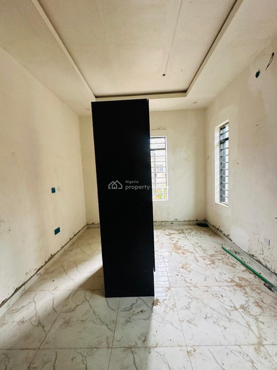 Exquisitely Built 4 Bedroom Semi Detached Duplex, Gra Phase 2, Magodo, Lagos, Semi-detached Duplex for Sale