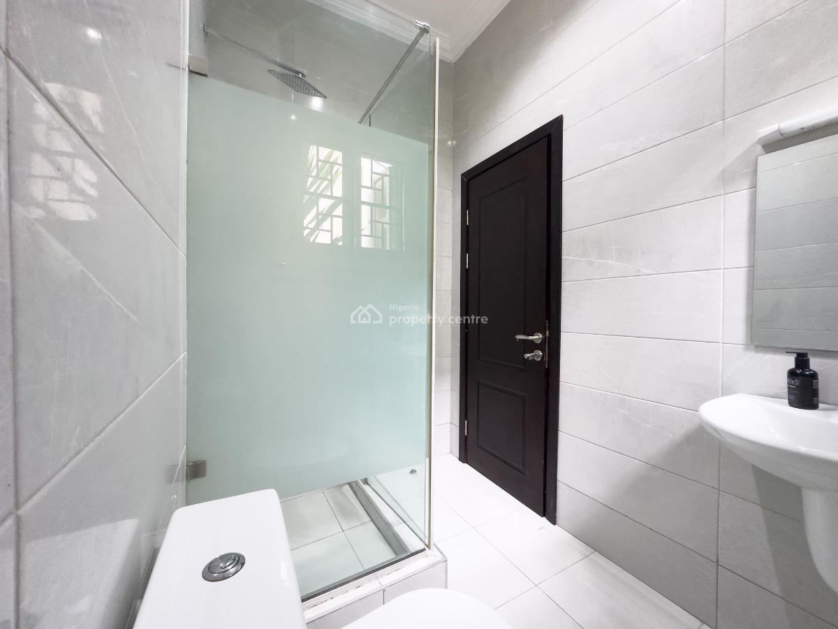 Luxuriously Furnished 3-bedroom Apartments, Lekki Phase 1, Lekki, Lagos, Flat / Apartment for Rent