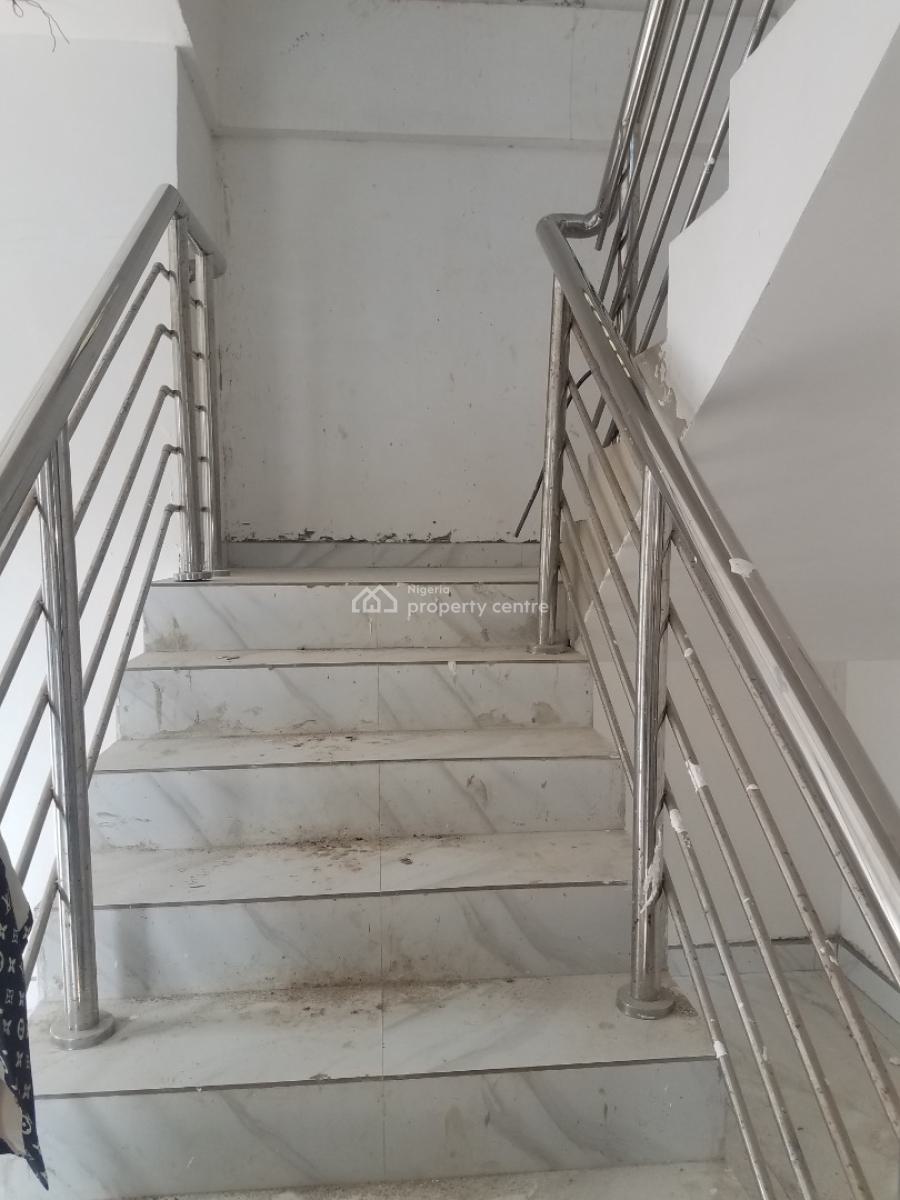 Gated Estate 2 Bedroom Apartment in Ikate, Lekki, Ikate, Lekki, Lagos, Flat / Apartment for Sale