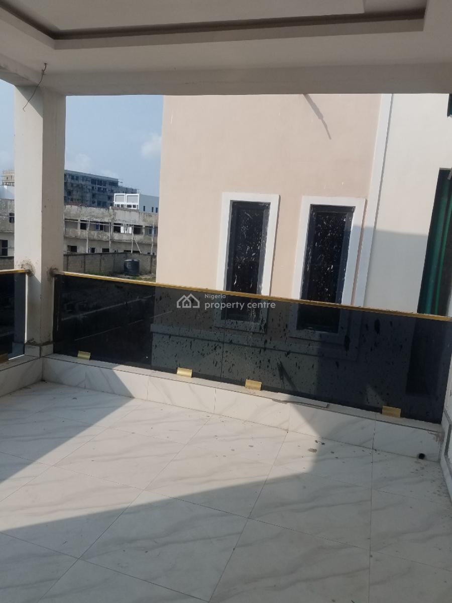 Gated Estate 2 Bedroom Apartment in Ikate, Lekki, Ikate, Lekki, Lagos, Flat / Apartment for Sale